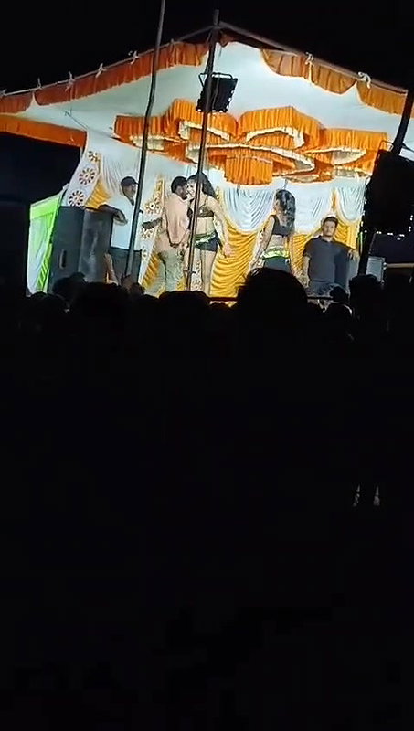 Rand Nude dance video-133