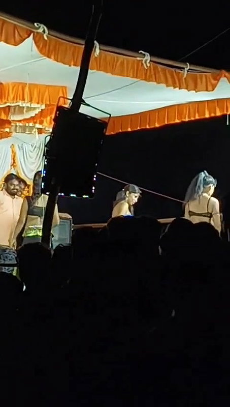 Rand Nude dance video-133