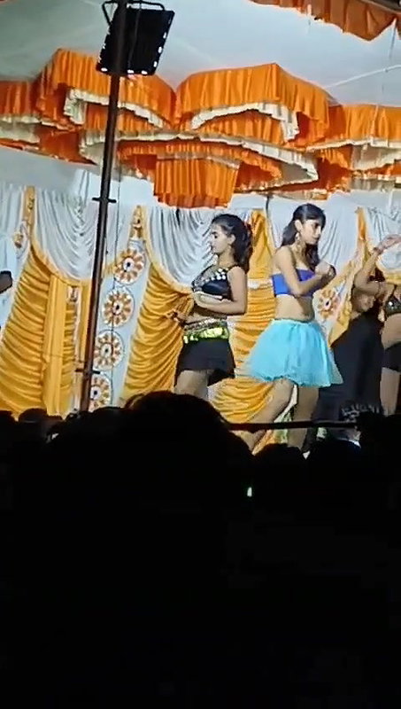 Rand Nude dance video-133