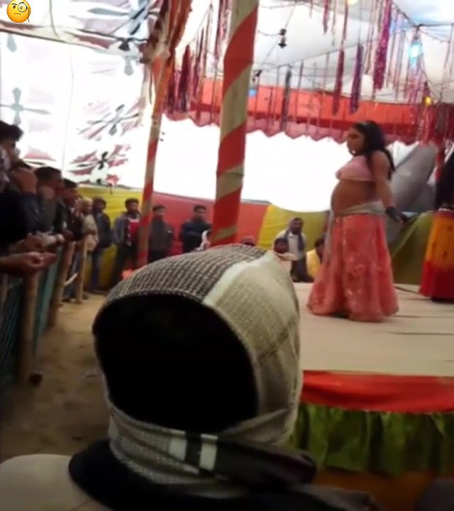 Rand Nude dance video-370