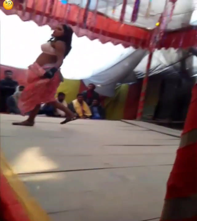 Rand Nude dance video-370