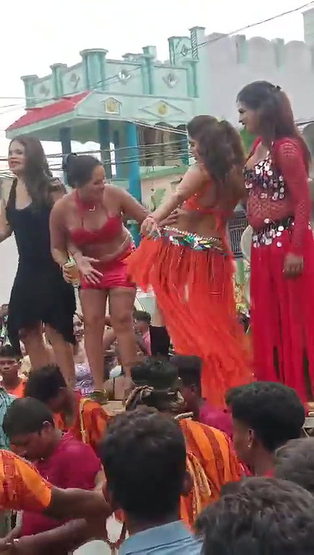 Rand Nude dance video-401