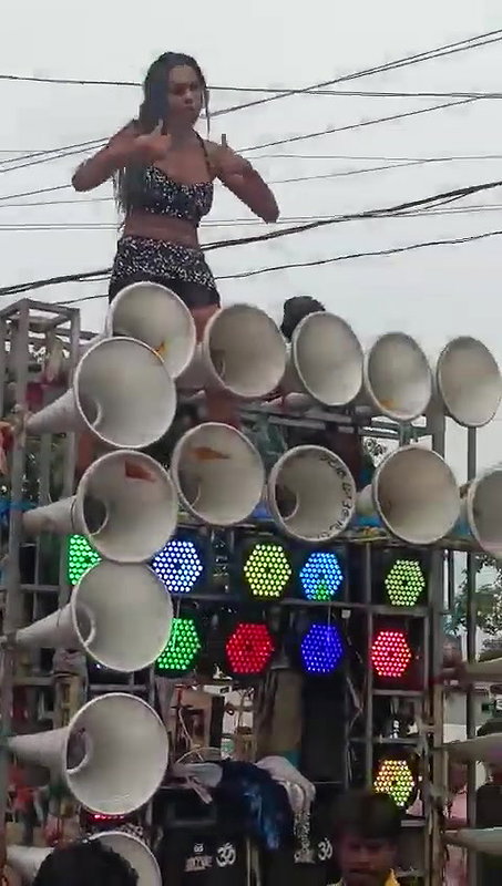 Rand Nude dance video-401