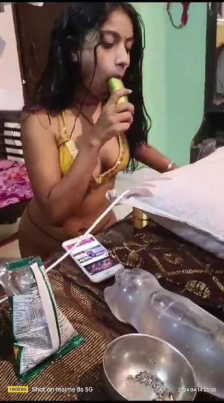 Rand Nude dance video-135