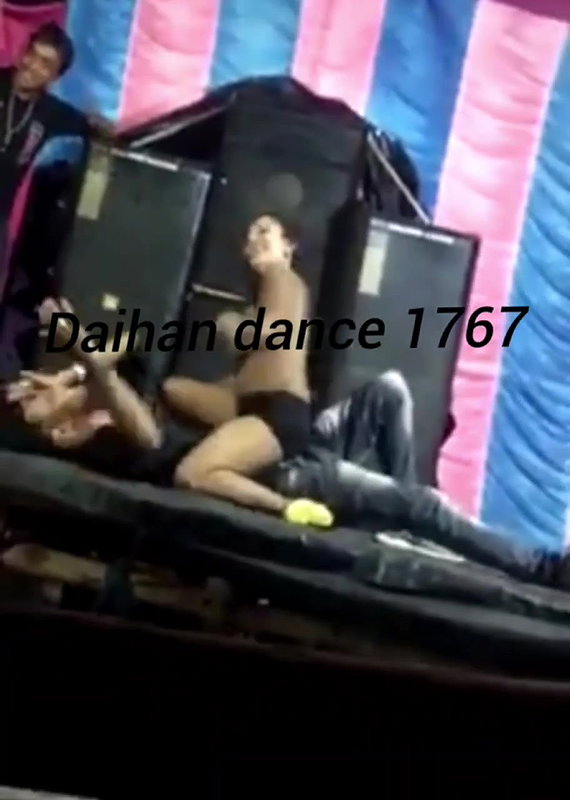 Rand Nude dance video-410