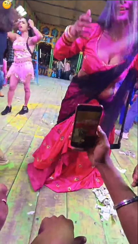 Rand Nude dance video-381