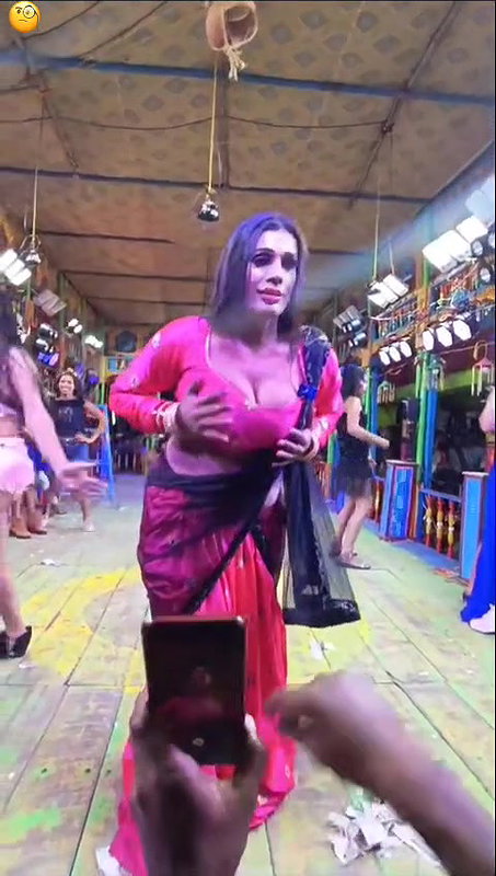 Rand Nude dance video-381