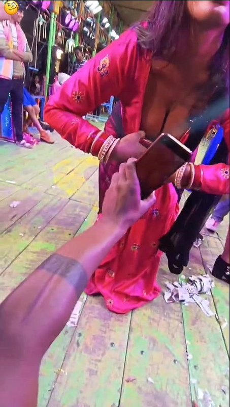 Rand Nude dance video-381