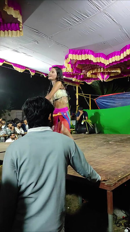 Rand Nude dance video-386