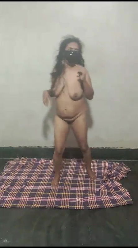 Rand Nude dance video-136