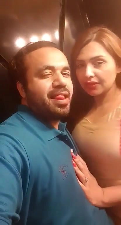Paki Beauty Bhabhi with B0sss