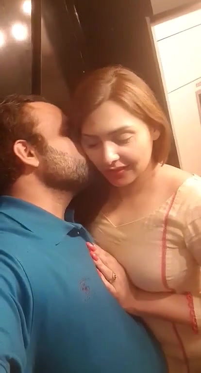 Paki Beauty Bhabhi with B0sss