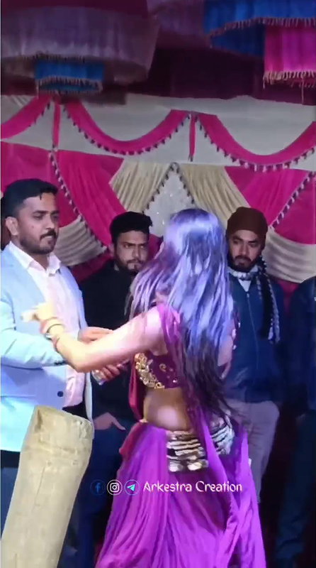 Rand Nude dance video-225