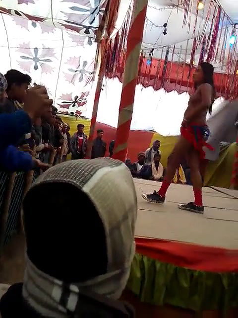 Rand Nude dance video-1