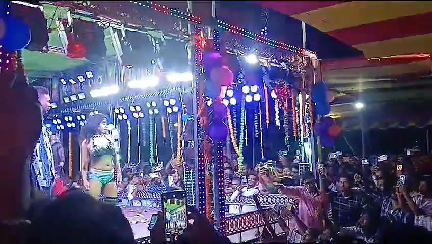 Rand Nude dance video-558