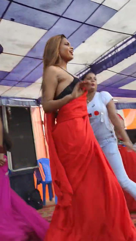 Rand Nude dance video-555