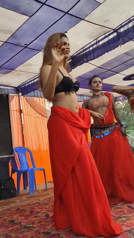 Rand Nude dance video-555