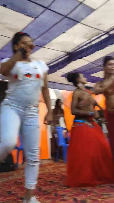 Rand Nude dance video-555