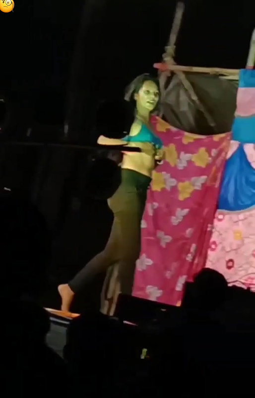 Rand Nude dance video-594