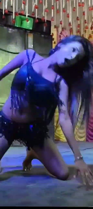 Rand Nude dance video-598