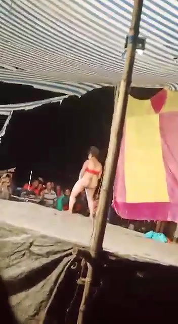 Rand Nude dance video-615