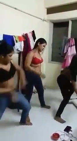 Rand Nude dance video-619