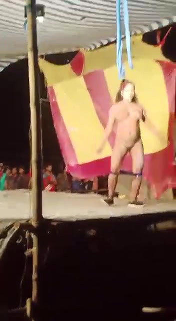 Rand Nude dance video-624