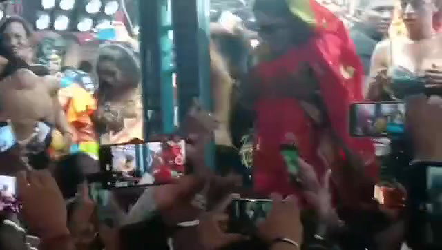 Rand Nude dance video-630