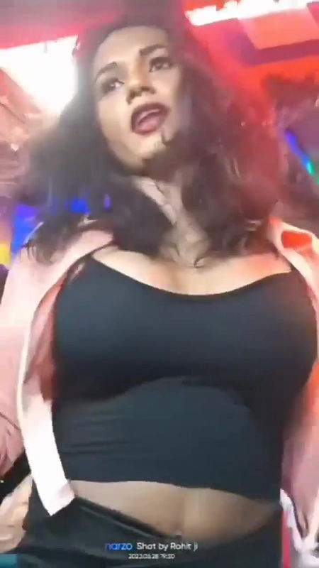 Rand Nude dance video-8