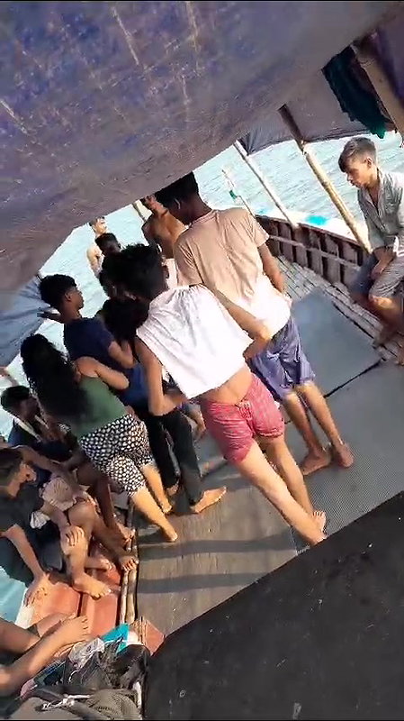 Rand Nude dance video-9