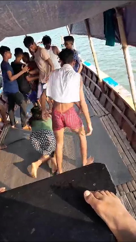 Rand Nude dance video-9