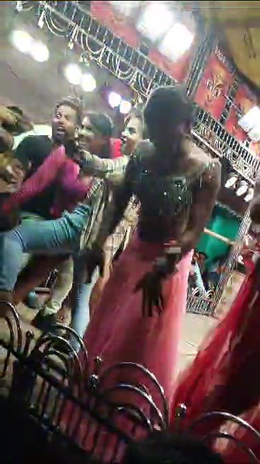 Rand Nude dance video-640