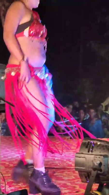 Rand Nude dance video-45