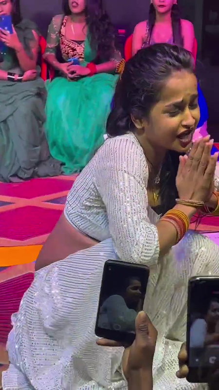 Rand Nude dance video-360