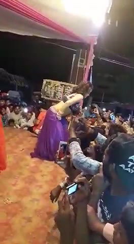 Rand Nude dance video-650