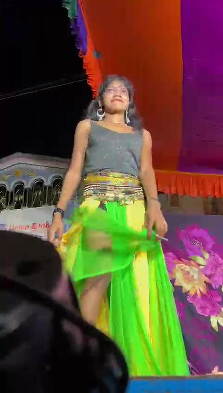 Rand Nude dance video-658