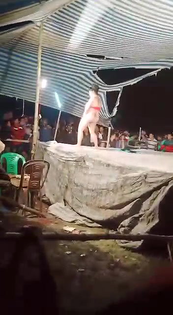 Rand Nude dance video-660