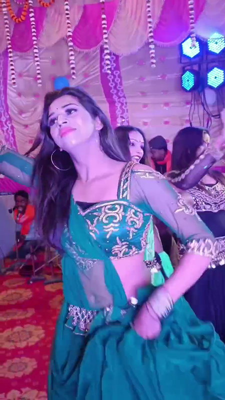 Rand Nude dance video-52