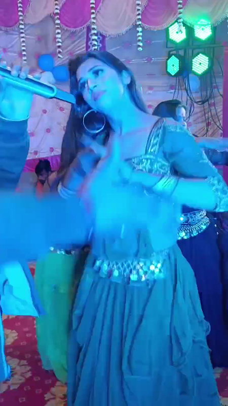 Rand Nude dance video-52