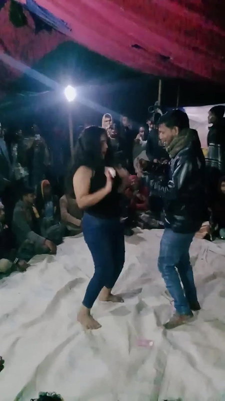 Rand Nude dance video-438