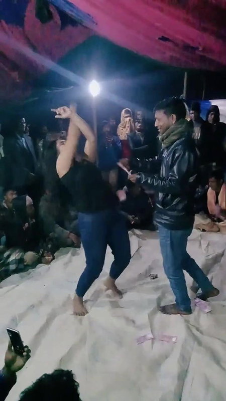 Rand Nude dance video-438