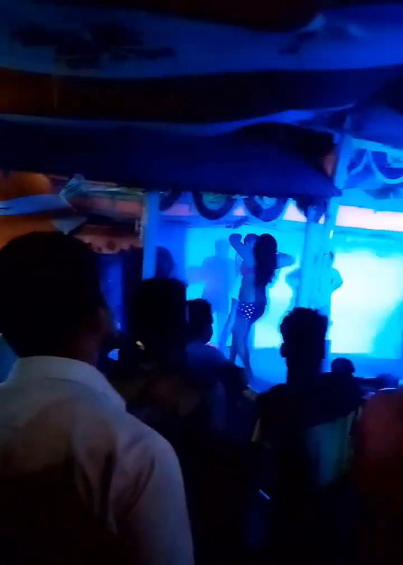 Rand Nude dance video-56