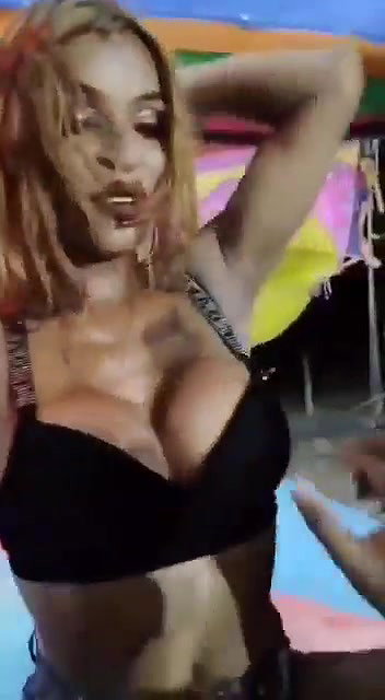 Rand Nude dance video-667