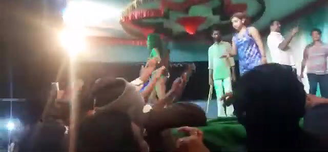 Rand Nude dance video-113