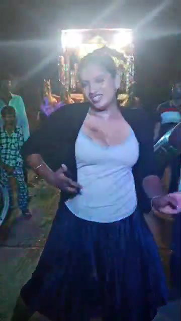 Rand Nude dance video-186