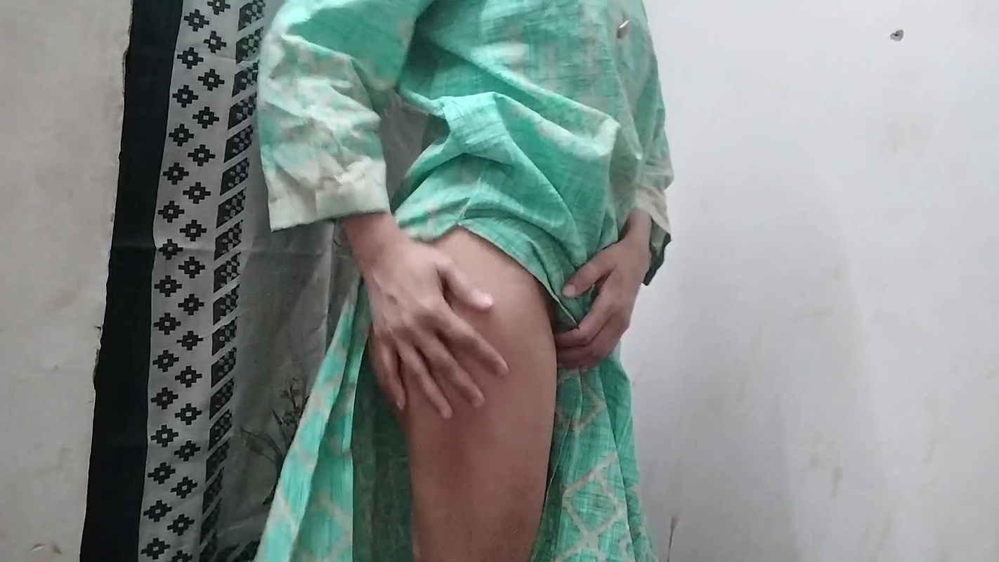 Village girl ko paisa ka lalach deke choda