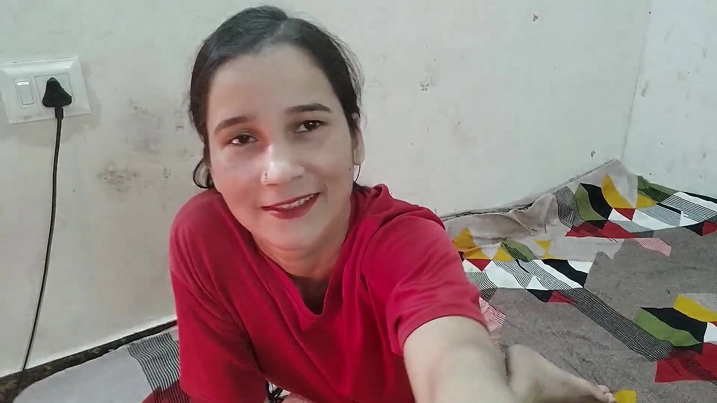 Collage girl ne bathroom me x videos dekha