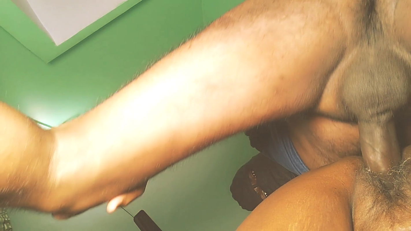 Indian Desi Bhabhi Veena made her brother -in -law to fuck as a mare