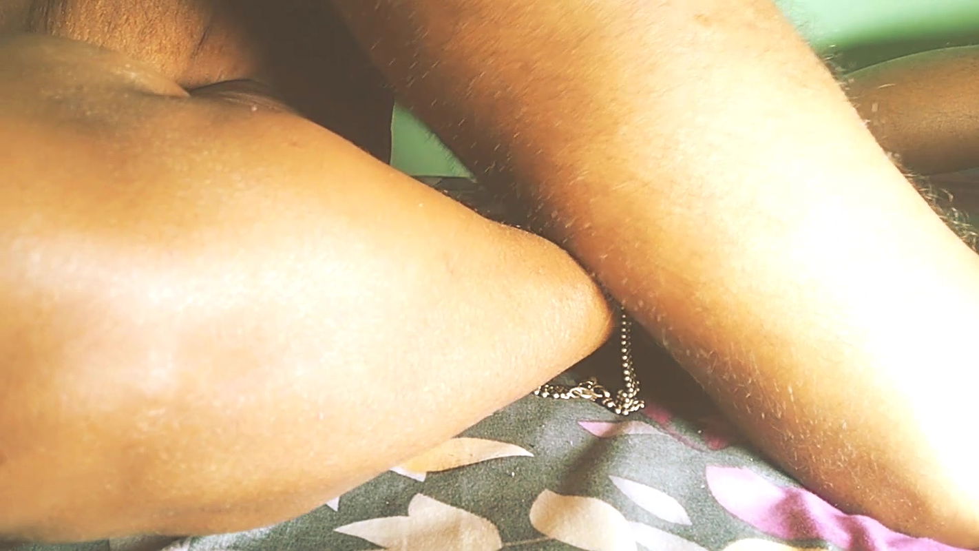 Indian Desi Bhabhi Veena made her brother -in -law to fuck as a mare