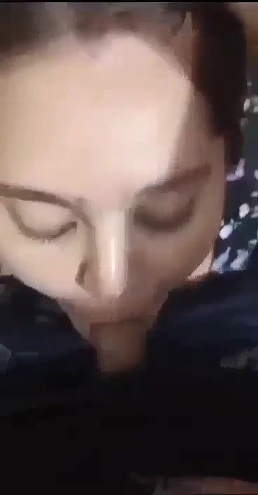 Horny GF Sucking Boyfriend Dick
